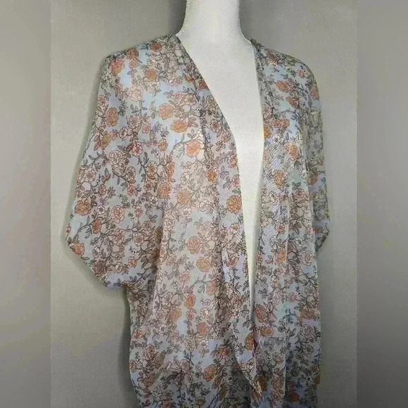 No Comment Floral Boho Sheer Kimono - Picture 3 of 7